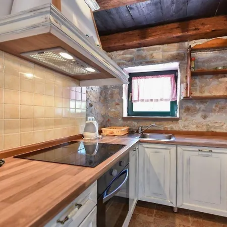 Ferienhaus In Privlaka Mit Grossem Balkon Privlaka (Zadar)