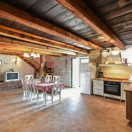 Tatil Evi Ferienhaus In Privlaka Mit Grossem Balkon